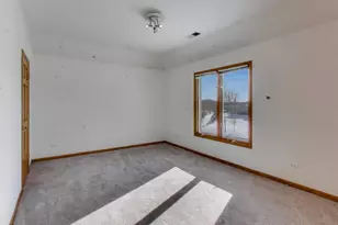 16W234 91st St, Burr Ridge, IL 60527 - Photo 30