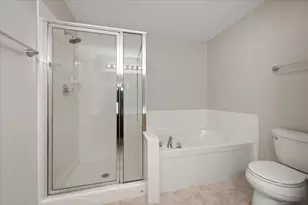 132 Meredith Ln, Streamwood, IL 60107 - Photo 16