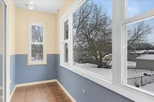 1216 E Elm St, Wheaton, IL 60189 - Photo 10