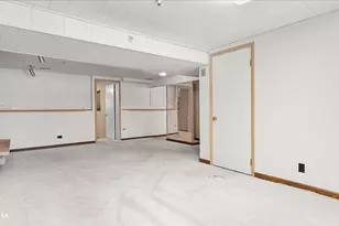 1216 E Elm St, Wheaton, IL 60189 - Photo 24