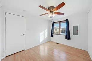 8765 S Beck Pl, Hometown, IL 60456 - Photo 22