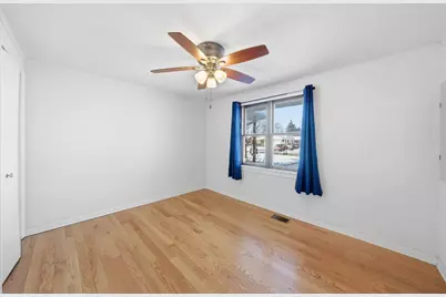 8765 S Beck Place, Hometown, IL 60456 - Photo 18