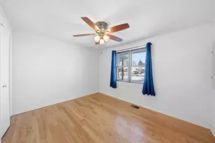 8765 S Beck Pl, Hometown, IL 60456 - Photo 18