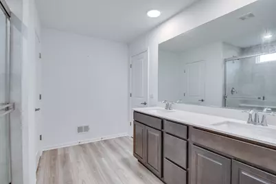 205 Tinana Street, Oswego, IL 60543 - Photo 18