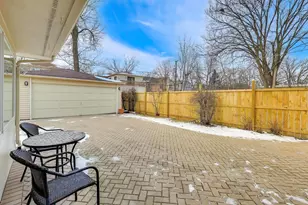 1334 Ferndale Ave, Highland Park, IL 60035 - Photo 32
