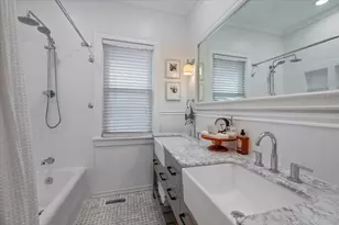 2215 Wesley Ave, Evanston, IL 60201 - Photo 22