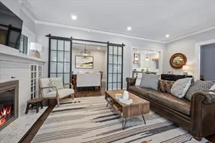 2215 Wesley Ave, Evanston, IL 60201 - Photo 12