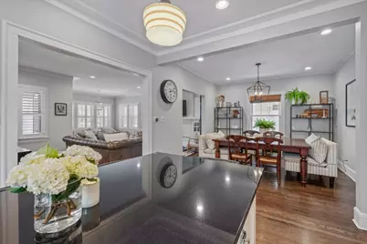 2215 Wesley Avenue, Evanston, IL 60201 - Photo 20