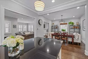 2215 Wesley Ave, Evanston, IL 60201 - Photo 20