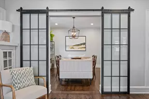 2215 Wesley Ave, Evanston, IL 60201 - Photo 14