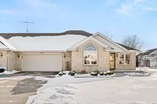 1659 Dupont Ave, Morris, IL 60450 - Photo 1