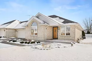 1659 Dupont Ave, Morris, IL 60450 - Photo 2