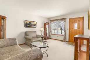 1659 Dupont Ave, Morris, IL 60450 - Photo 6