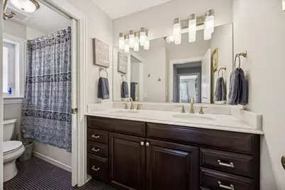 315 Bartram Road, Riverside, IL 60546 - Photo 18