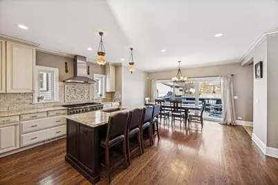 315 Bartram Road, Riverside, IL 60546 - Photo 2