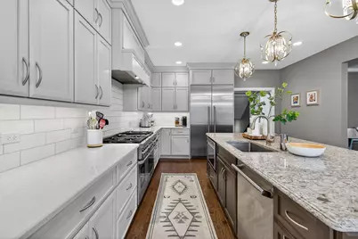 320 Boulder Drive, Lake in the Hills, IL 60156 - Photo 8