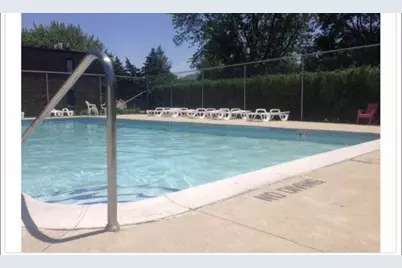 1125 Pleasant Run Drive #807, Wheeling, IL 60090 - Photo 16