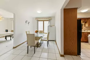 8146 S Prairie Park Pl, Chicago, IL 60619 - Photo 12