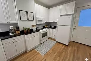 2022 Colfax St, Evanston, IL 60201 - Photo 4