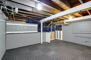 2201 Thornton Lansing Rd, Lansing, IL 60438 - Photo 18