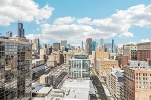 41 E 8th St, Chicago, IL 60605 - Photo 2