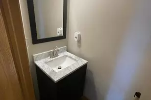 458 Landmark Ave, Yorkville, IL 60560 - Photo 8