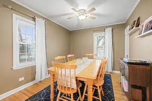 225 Sabin St, Sycamore, IL 60178 - Photo 8