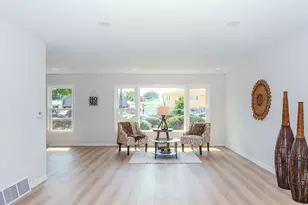 4218 Main St, Skokie, IL 60076 - Photo 2