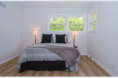 4218 Main Street, Skokie, IL 60076 - Photo 10