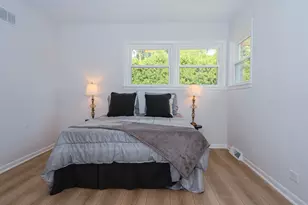 4218 Main St, Skokie, IL 60076 - Photo 10