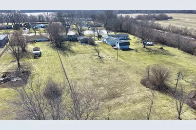 946 W Arlington Lane, Crete, IL 60417 - Photo 2