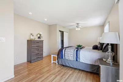 2846 Magnolia Drive, Bettendorf, IA 52722 - Photo 14