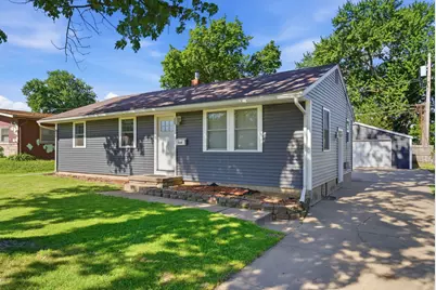2210 N Fairmount Street, Davenport, IA 52804 - Photo 1