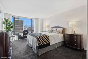 1555 N Astor St, Chicago, IL 60610 - Photo 16