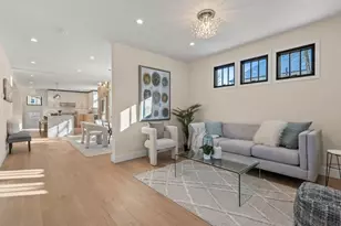 415 N Haddow Ave, Arlington Heights, IL 60004 - Photo 2