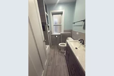 6449 N Artesian Avenue #2, Chicago, IL 60645 - Photo 10