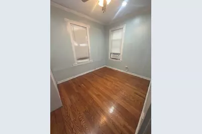 6449 N Artesian Avenue #2, Chicago, IL 60645 - Photo 4