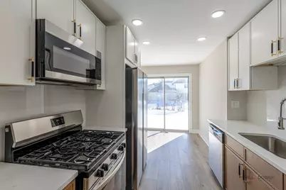 632 Weidner Road, Buffalo Grove, IL 60089 - Photo 12