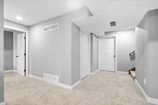 2625 Shale Rd, Normal, IL 61761 - Photo 54