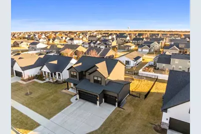 2625 Shale Road, Normal, IL 61761 - Photo 6