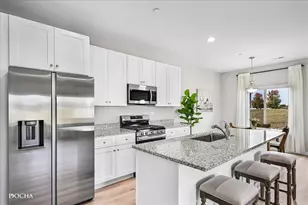 1204 Gillespie Ln, Yorkville, IL 60560 - Photo 4