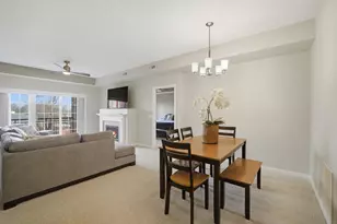 1479 N Milwaukee Ave, Libertyville, IL 60048 - Photo 10