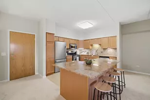 1479 N Milwaukee Ave, Libertyville, IL 60048 - Photo 4