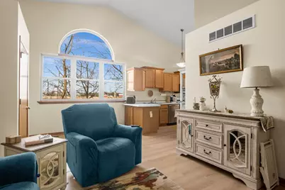 3805 South Pointe Drive #F, Dekalb, IL 60115 - Photo 6