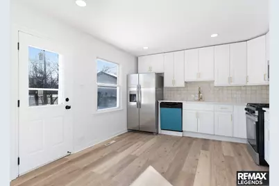 1917 Linden Avenue, Hanover Park, IL 60133 - Photo 8