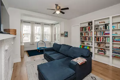 1961 W Winona Street #1E, Chicago, IL 60640 - Photo 4