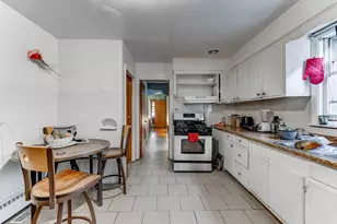 7255 S Artesian Ave, Chicago, IL 60629 - Photo 4