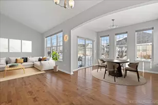 2648 Drexel Dr, Naperville, IL 60564 - Photo 2