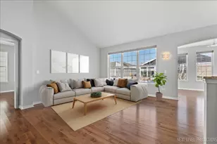 2648 Drexel Dr, Naperville, IL 60564 - Photo 4