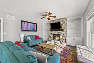 701 Country Ridge Dr, Mahomet, IL 61853 - Photo 12